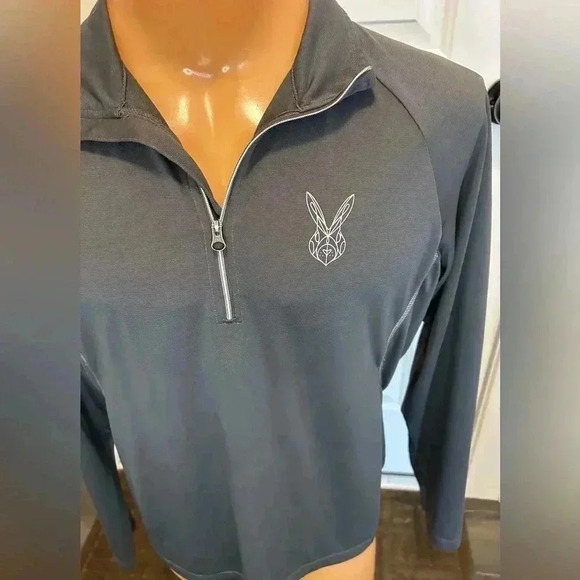 OGIO Women’s Pullover Size Med by measure-tags faded. Rabbit Face logo signature - Picture 2 of 16